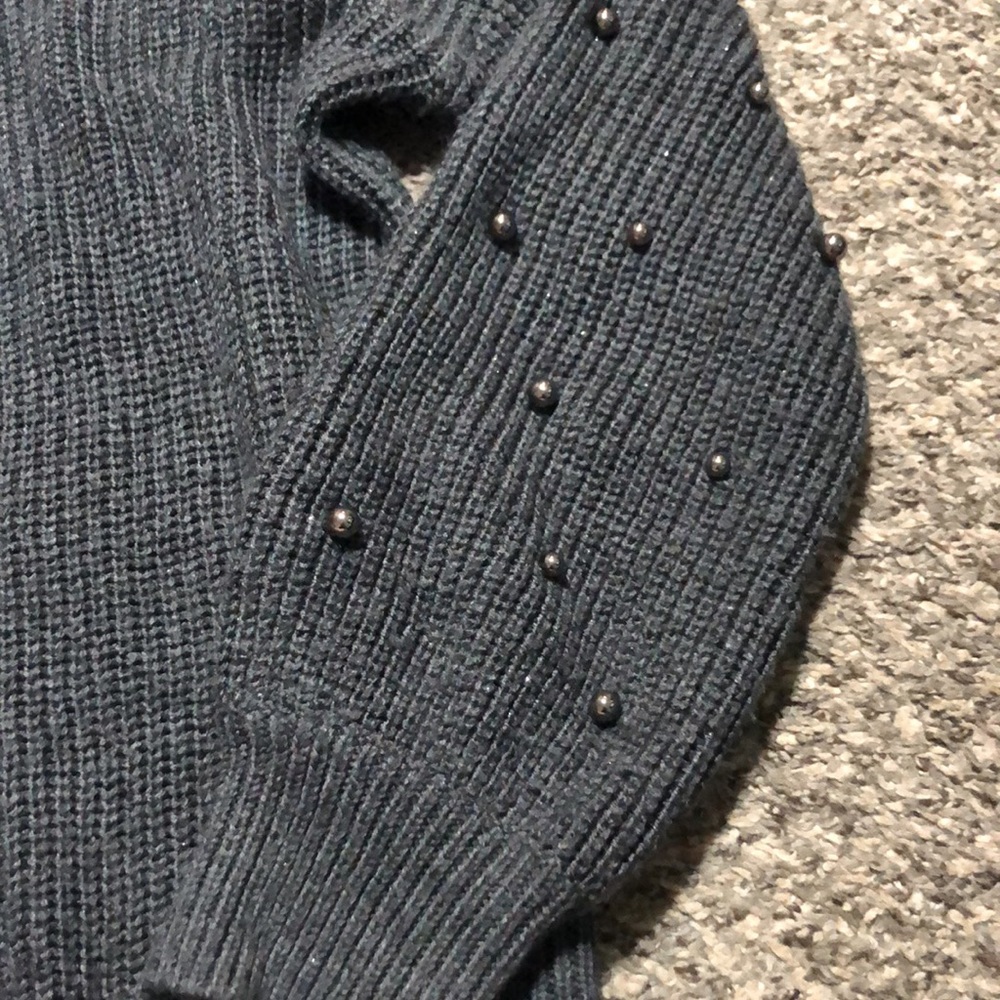 Beaded Sweater - Picture 4 of 4
